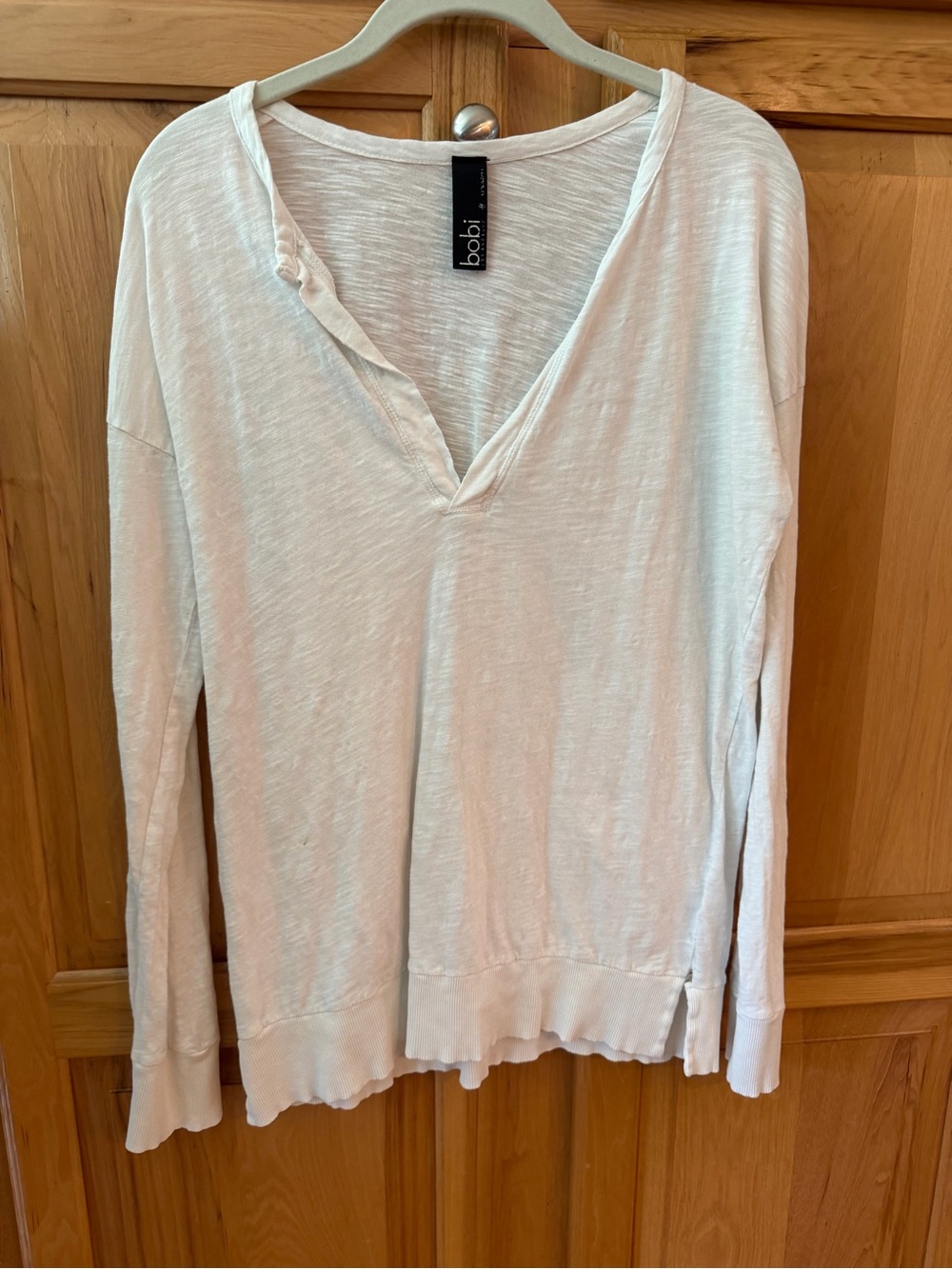 bobi White V-Neck Long Sleeve Top Size Medium
